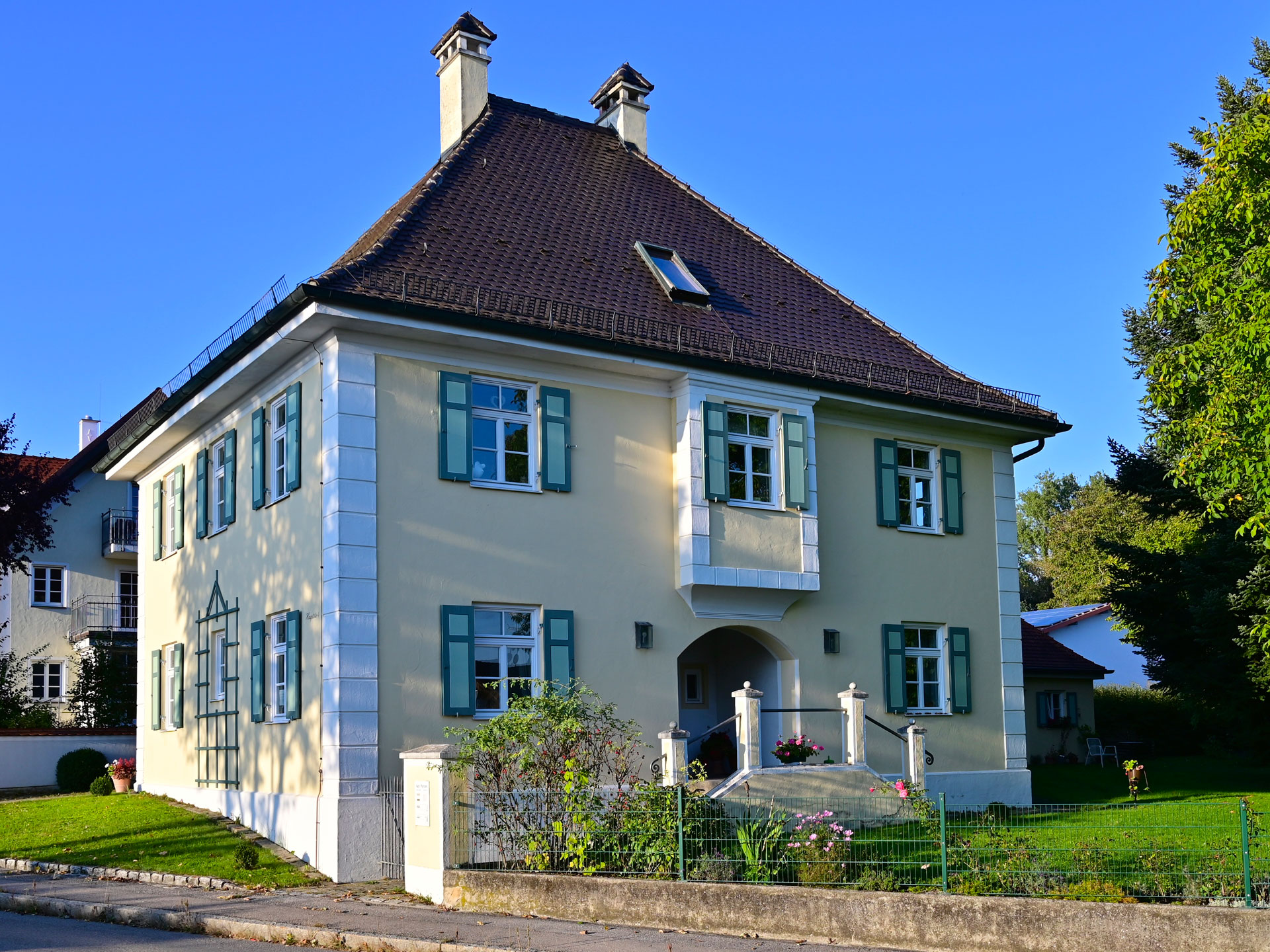 Grossansicht in neuem Fenster: Römisch katholisches Pfarramt Hattenhofen Grossansicht in neuem Fenster: Römisch katholisches Pfarramt Hattenhofen