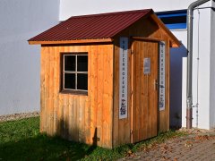 Bücherstube Hattenhofen (Außenansicht) Bücherstube Hattenhofen (Außenansicht)