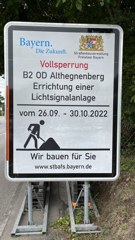 Hinweis-Ampelanlage Hinweis-Ampelanlage
